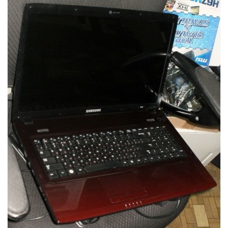 Ноутбук Samsung R780i (Intel Core i3 370M (2x2.4Ghz HT) /4096Mb DDR3 /320Gb /ATI Radeon HD5470 /17.3" TFT 1600x900) - Архангельск